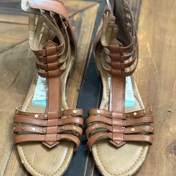 Franco Sarto Sandles - Picture 3 of 7